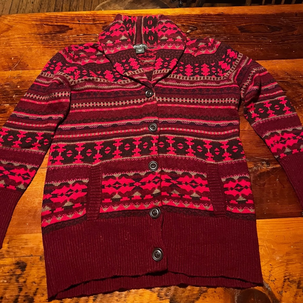 Eddie Bauer button up cardigan size large